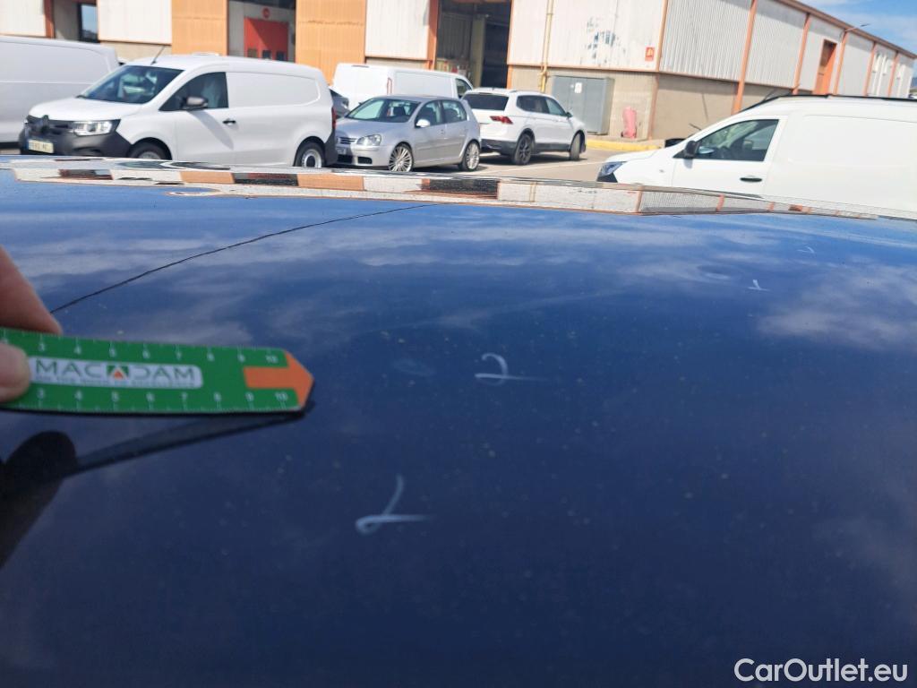  Peugeot  2008 PEUGEOT  / 2019 / 5P / todoterreno Active BlueHDI 81kW (110CV) #4