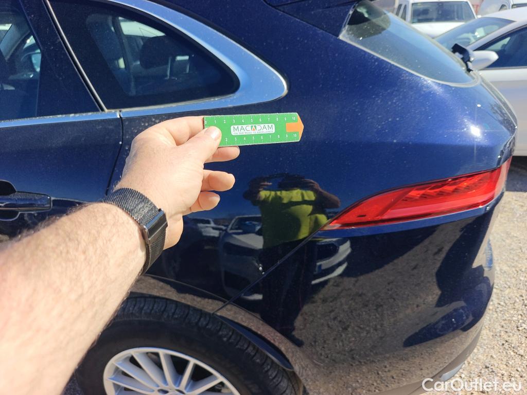  Jaguar  F-PACE JAGUAR  / 2015 / 5P / todoterreno 2.0L i4D 120kW Prestige #11