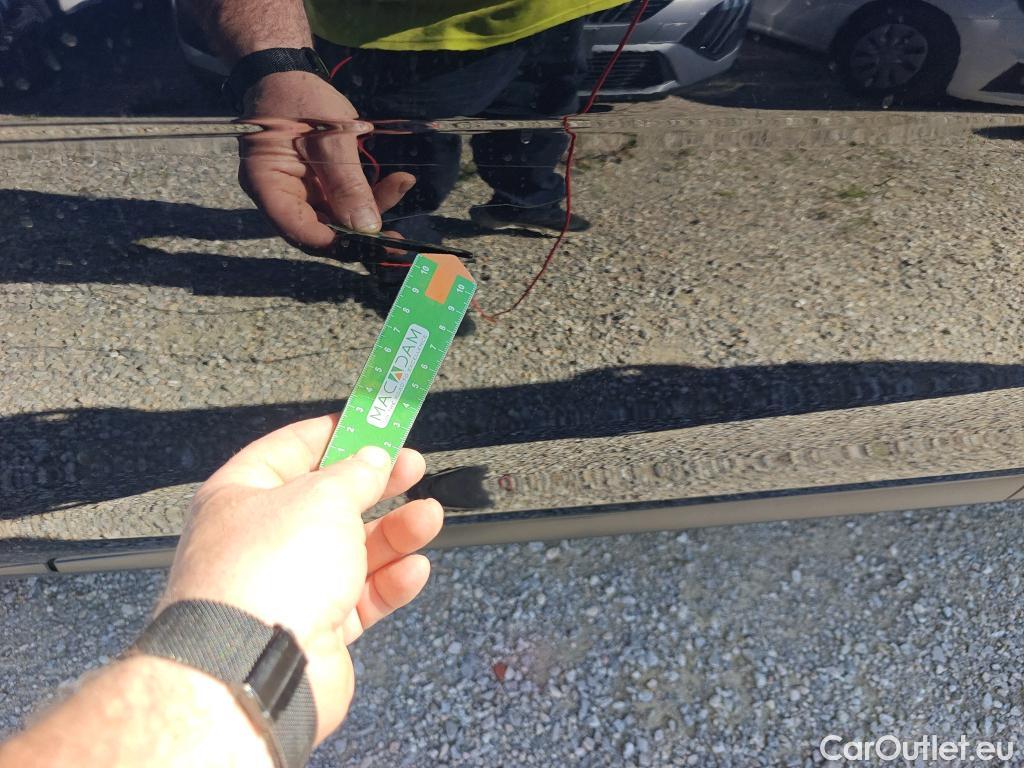  Jaguar  F-PACE JAGUAR  / 2015 / 5P / todoterreno 2.0L i4D 120kW Prestige #9