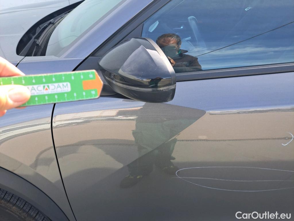  Peugeot  2008 PEUGEOT  / 2019 / 5P / todoterreno Active BlueHDI 81kW (110CV) #43