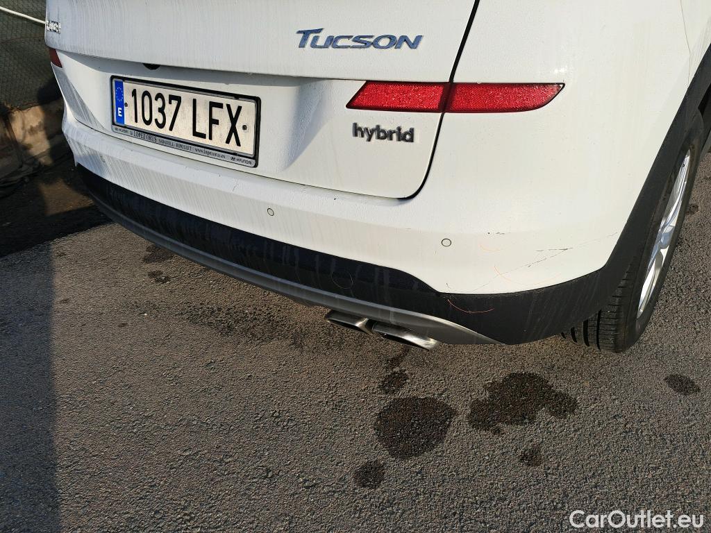 Hyundai  Tucson HYUNDAI  / 2018 / 5P / todoterreno 1.6 CRDI 85kW (116CV) 48V SLE 4X2(SP)(SL) #19