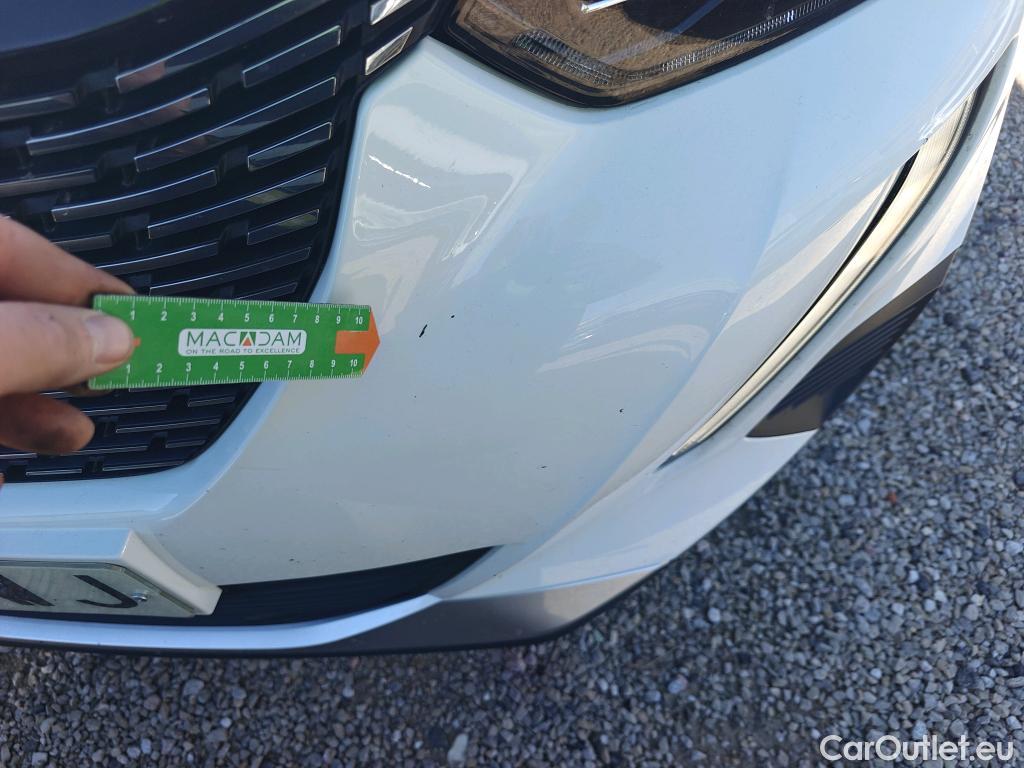  Peugeot  2008 PEUGEOT  / 2019 / 5P / todoterreno Allure BlueHDI 81kW (110CV) #10