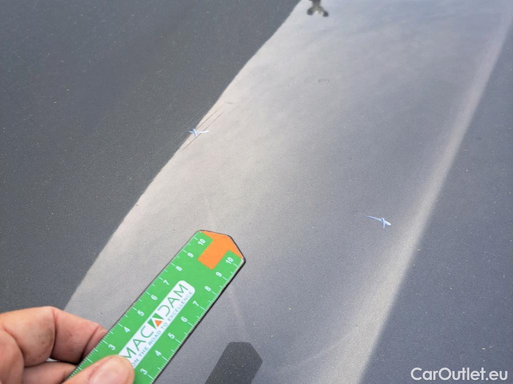  Peugeot  2008 PEUGEOT  / 2019 / 5P / todoterreno Active BlueHDI 81kW (110CV) #18