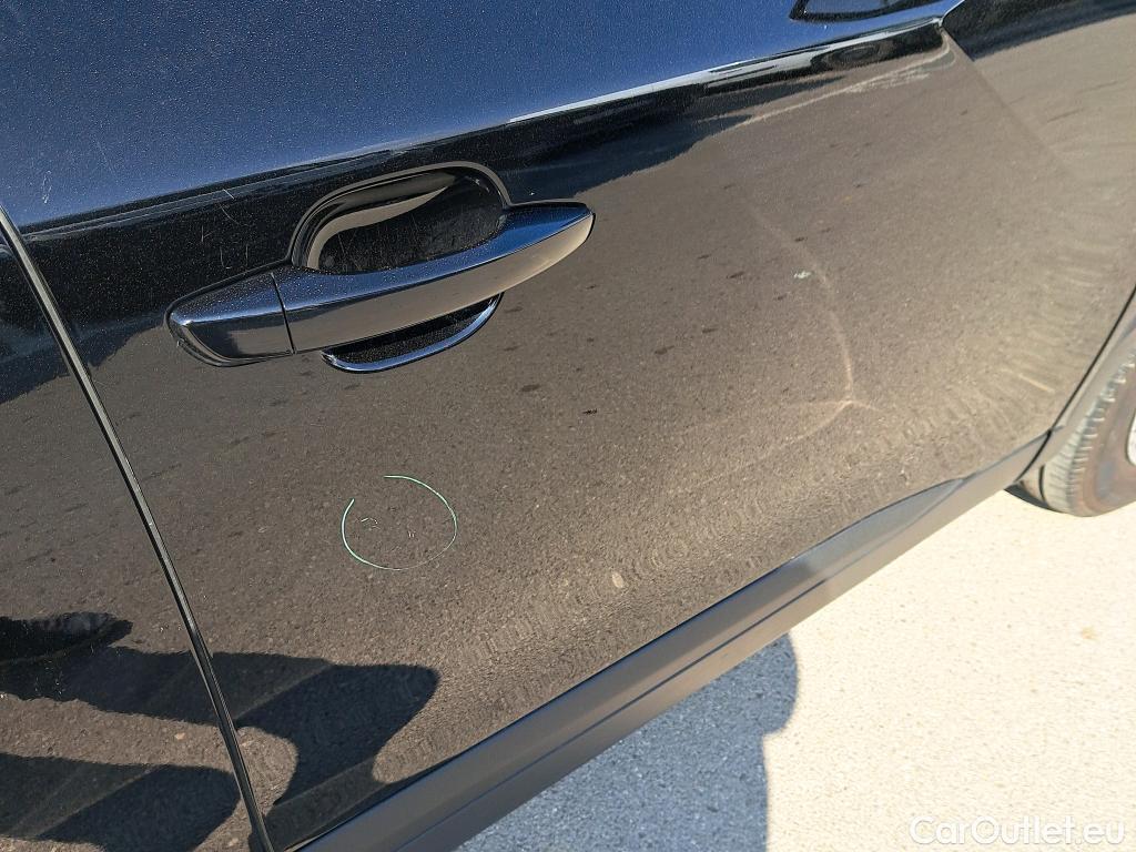  Peugeot  2008 PEUGEOT  / 2019 / 5P / todoterreno Active BlueHDI 81kW (110CV) #19