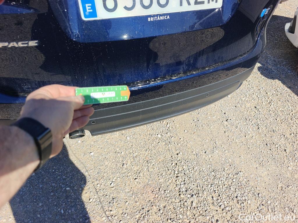  Jaguar  F-PACE JAGUAR  / 2015 / 5P / todoterreno 2.0L i4D 120kW Prestige #22