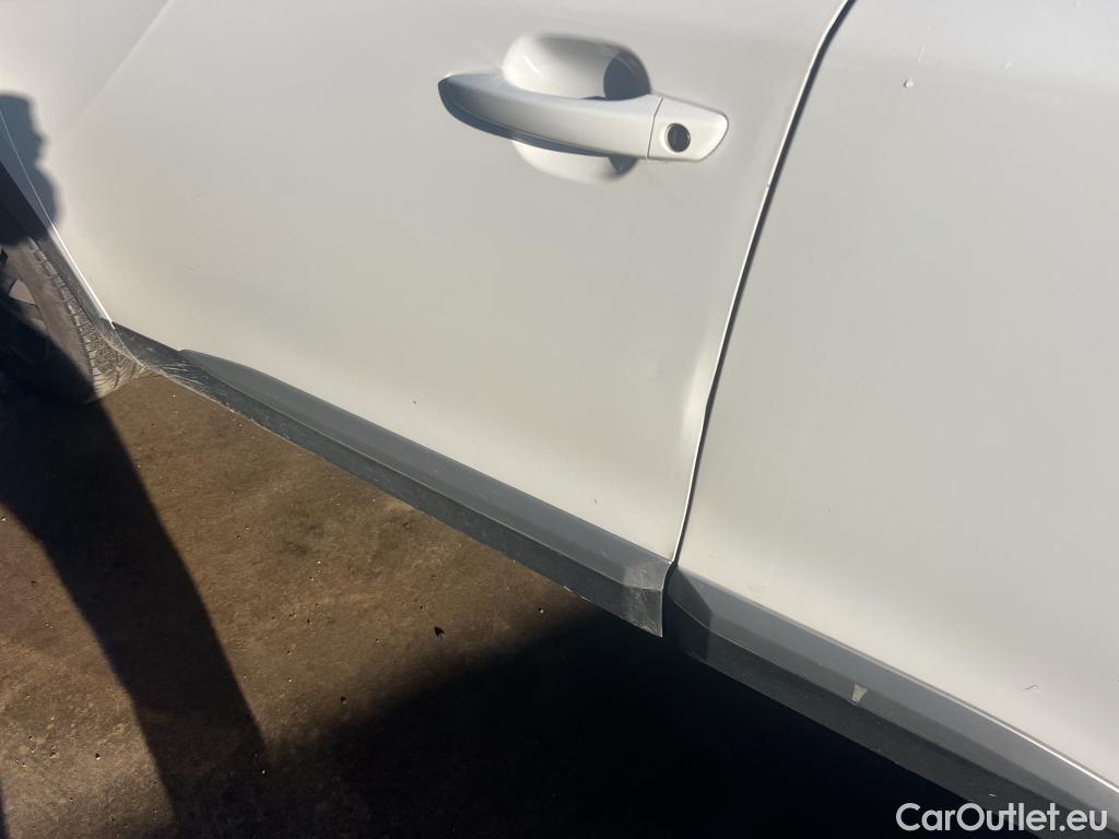  Peugeot  2008 PEUGEOT  / 2019 / 5P / todoterreno Allure Pack BlueHDI 81kW (110CV) (AC) #5