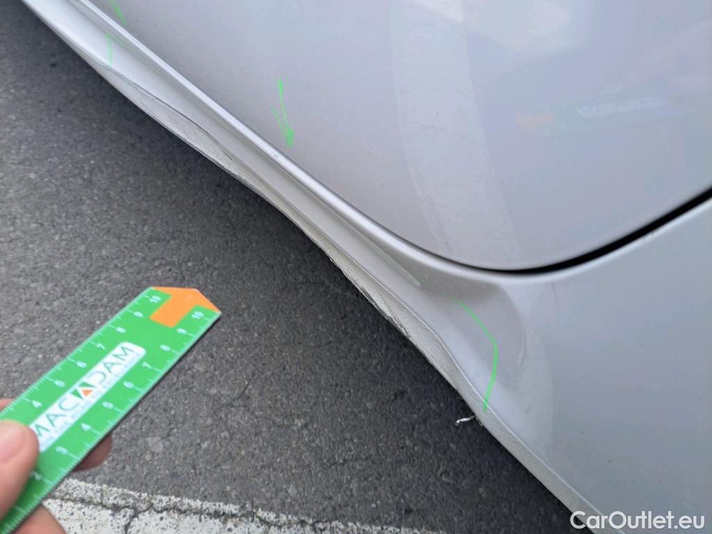  Opel  Corsa OPEL  1.2T XHL 74kW (100CV) Elegance #2