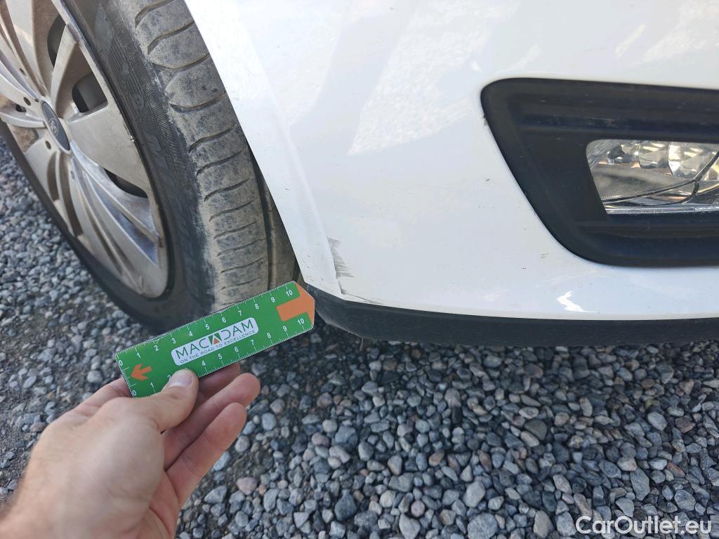  Ford  Focus FORD  5p 3G berlina con portón 1.5 TDCi E6 70kW (95CV) Trend+ #49