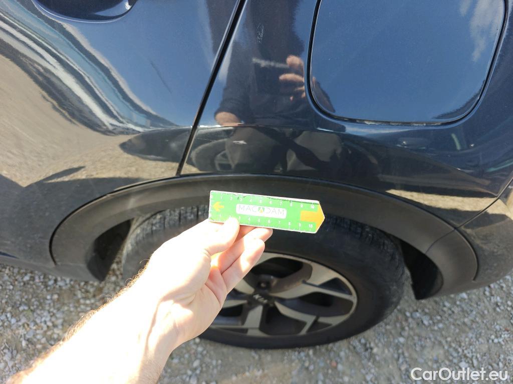  KIA  Sportage KIA  1.6MHEV Drive 100kW(136CV) 4x2(Crist Tintados) #56