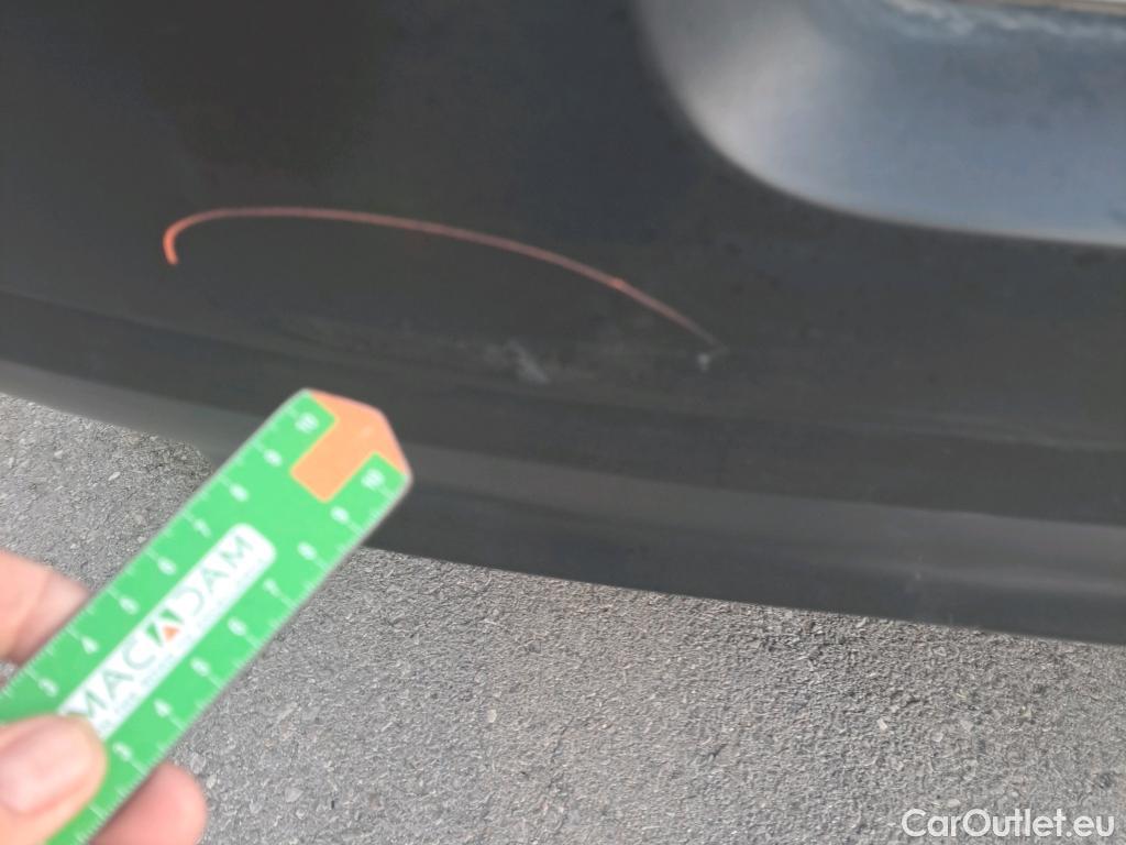  Citroen  C3 CITROEN  / 2016 / 5P / berlina con portón BlueHDi 73KW (100CV) S&S FEEL #2