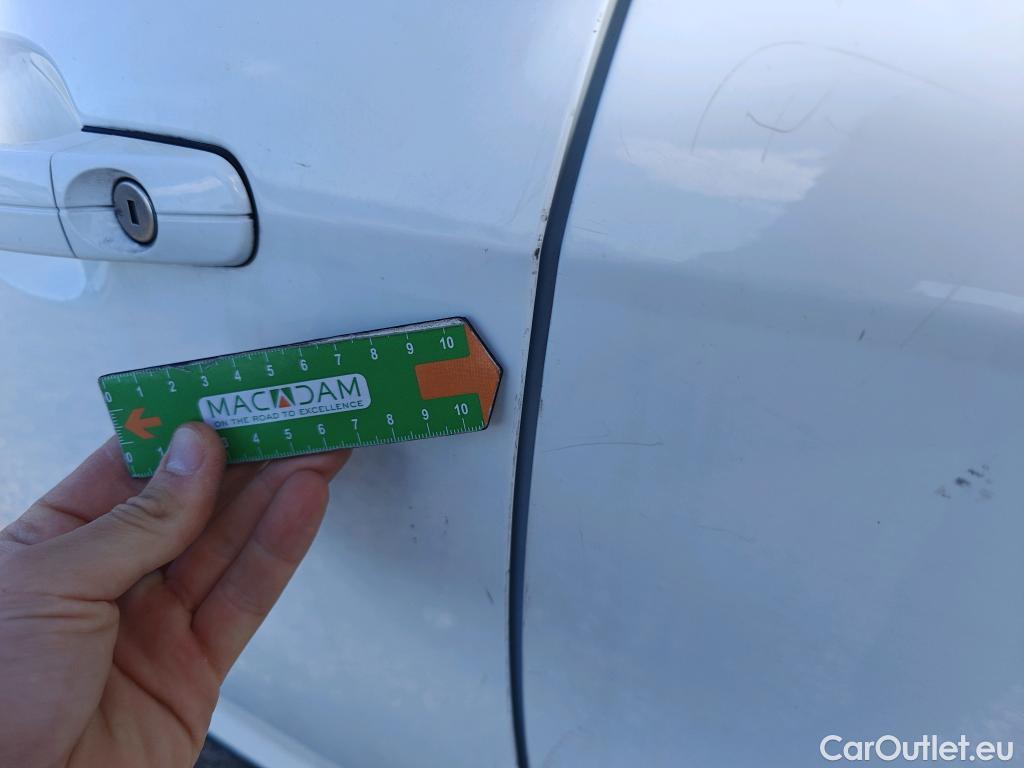  Ford  Focus FORD  5p 3G berlina con portón 1.5 TDCi E6 70kW (95CV) Trend+ #21