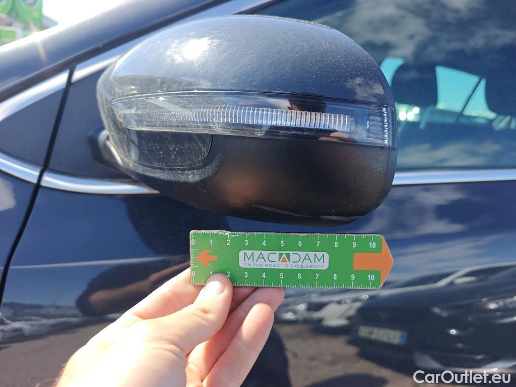  KIA  Sportage KIA  1.6MHEV Drive 100kW(136CV) 4x2(Crist Tintados) #60