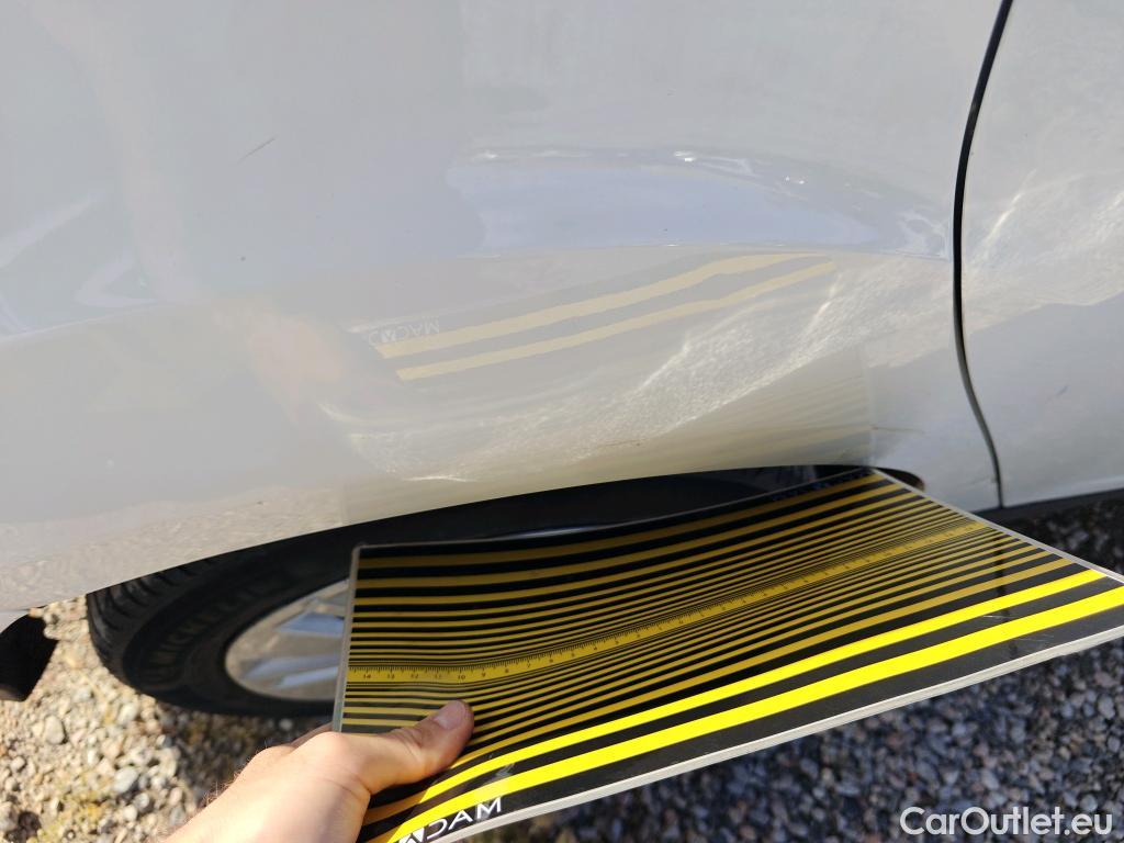  Ford  Focus FORD  5p 3G berlina con portón 1.5 TDCi E6 70kW (95CV) Trend+ #15