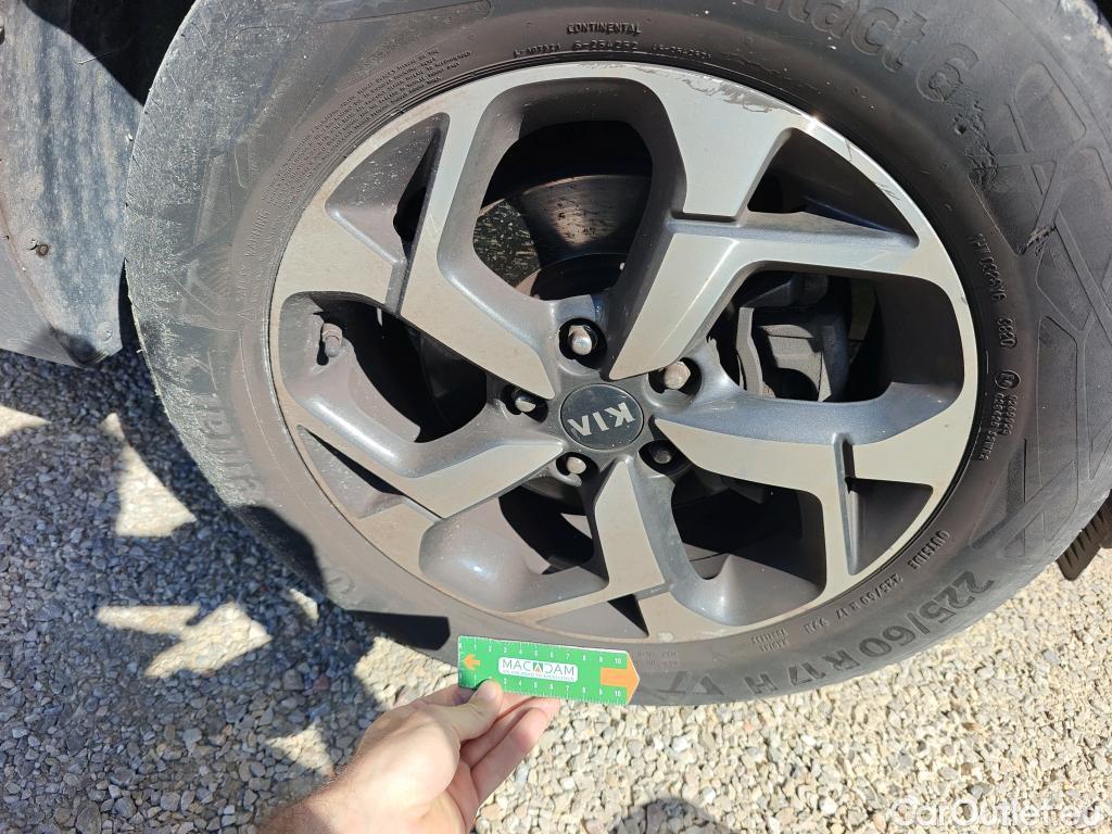  KIA  Sportage KIA  1.6MHEV Drive 100kW(136CV) 4x2(Crist Tintados) #54