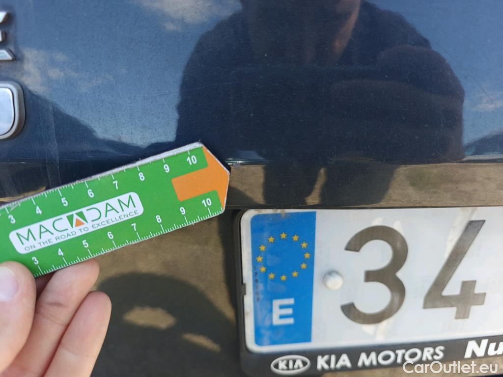  KIA  Sportage KIA  1.6MHEV Drive 100kW(136CV) 4x2(Crist Tintados) #3