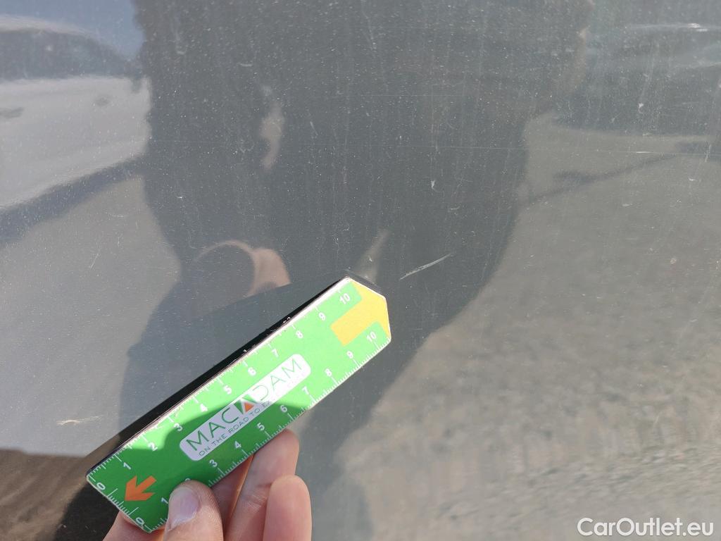  KIA  Sportage KIA  1.6MHEV Drive 100kW(136CV) 4x2(Crist Tintados) #35