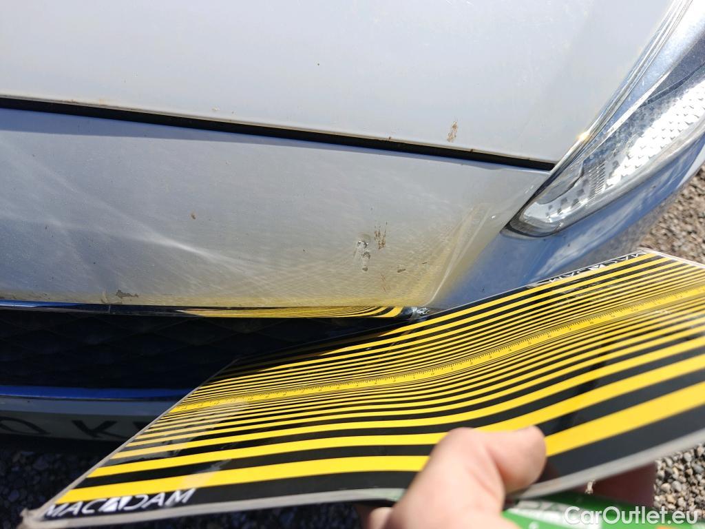  Ford  Focus FORD  5p 3G berlina con portón 1.5 TDCi E6 70kW (95CV) Trend+ #52