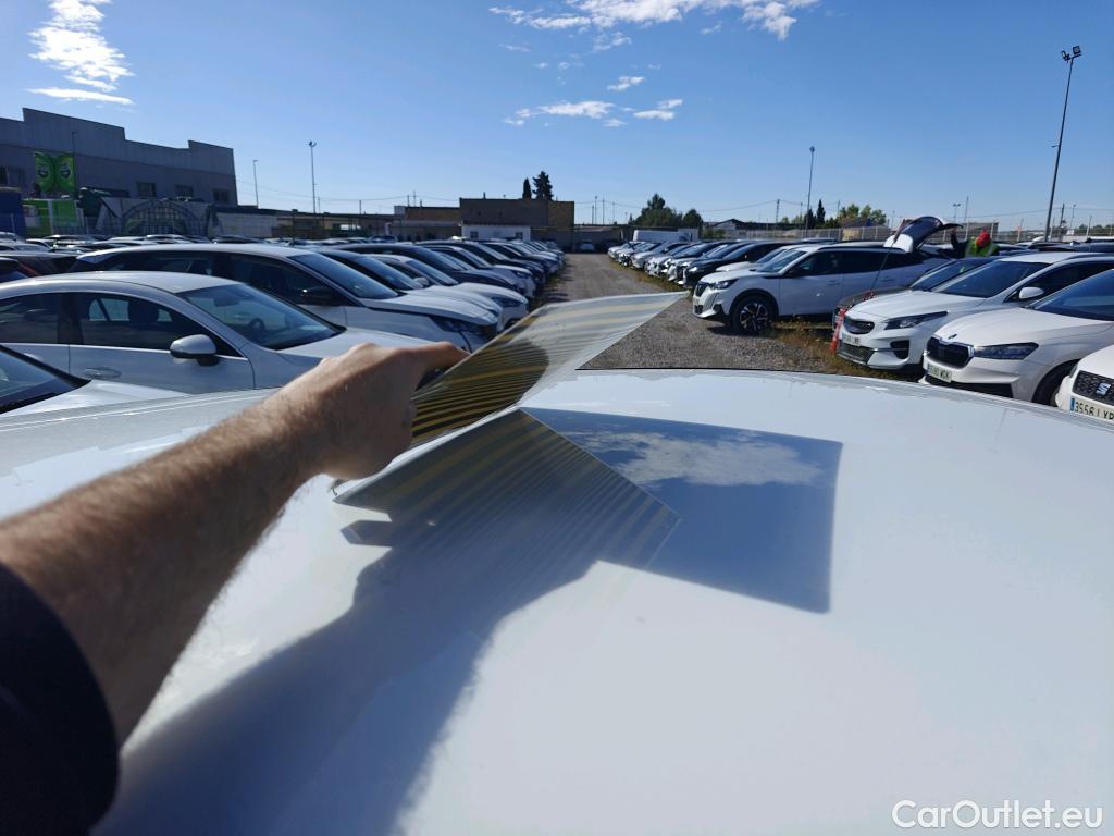  Ford  Focus FORD  5p 3G berlina con portón 1.5 TDCi E6 70kW (95CV) Trend+ #31