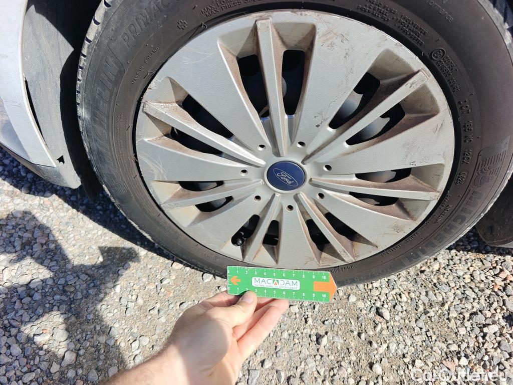  Ford  Focus FORD  5p 3G berlina con portón 1.5 TDCi E6 70kW (95CV) Trend+ #67