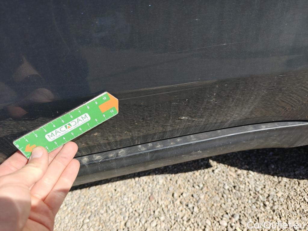  KIA  Sportage KIA  1.6MHEV Drive 100kW(136CV) 4x2(Crist Tintados) #13