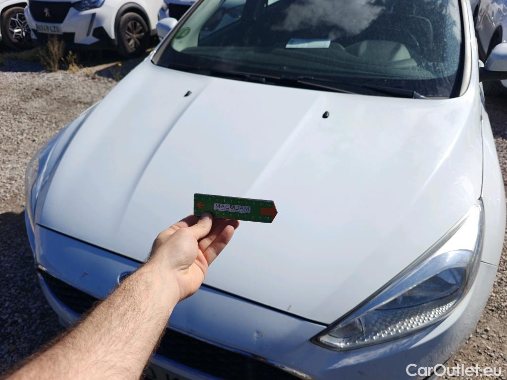  Ford  Focus FORD  5p 3G berlina con portón 1.5 TDCi E6 70kW (95CV) Trend+ #23