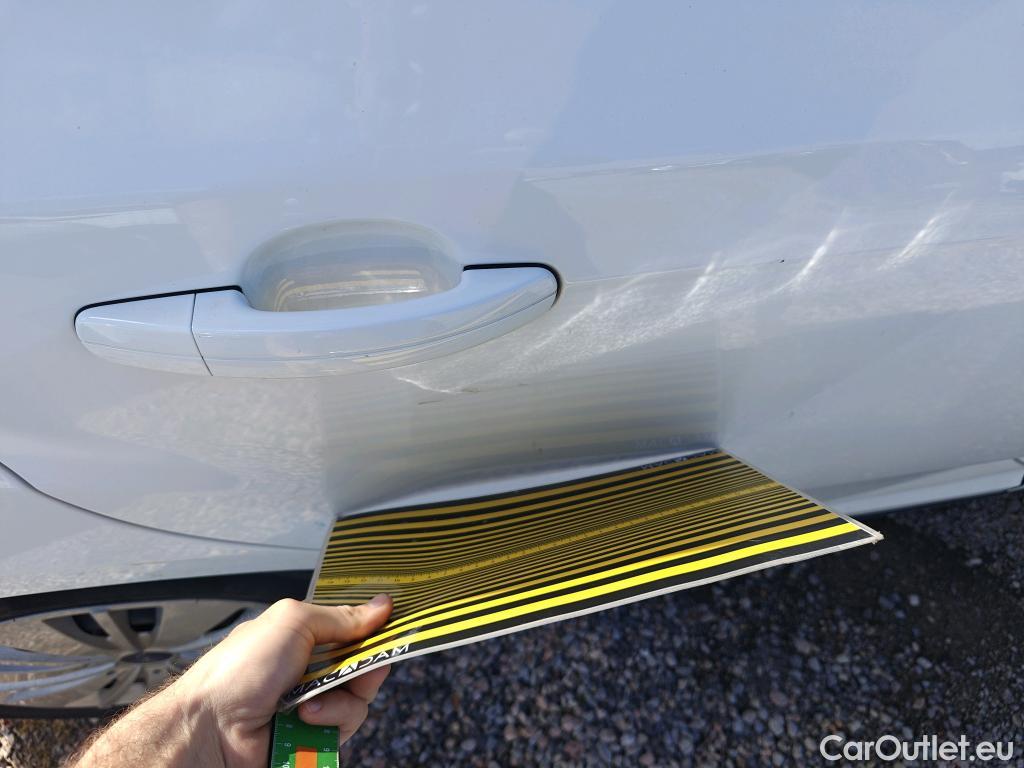  Ford  Focus FORD  5p 3G berlina con portón 1.5 TDCi E6 70kW (95CV) Trend+ #6