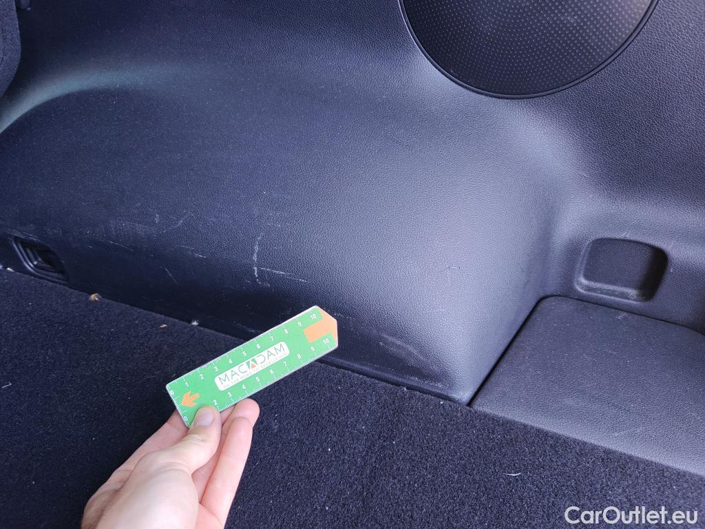  KIA  Sportage KIA  1.6MHEV Drive 100kW(136CV) 4x2(Crist Tintados) #29