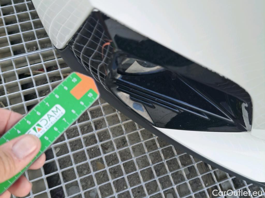  Peugeot  2008 PEUGEOT  / 2019 / 5P / todoterreno Active BlueHDI 81kW (110CV) #26