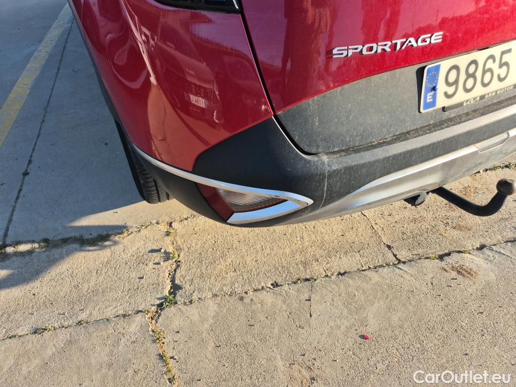  KIA  Sportage KIA  / 2022 / 5P / todoterreno 1.6 T-GDi 110kW (150CV) Concept 4x2 #18