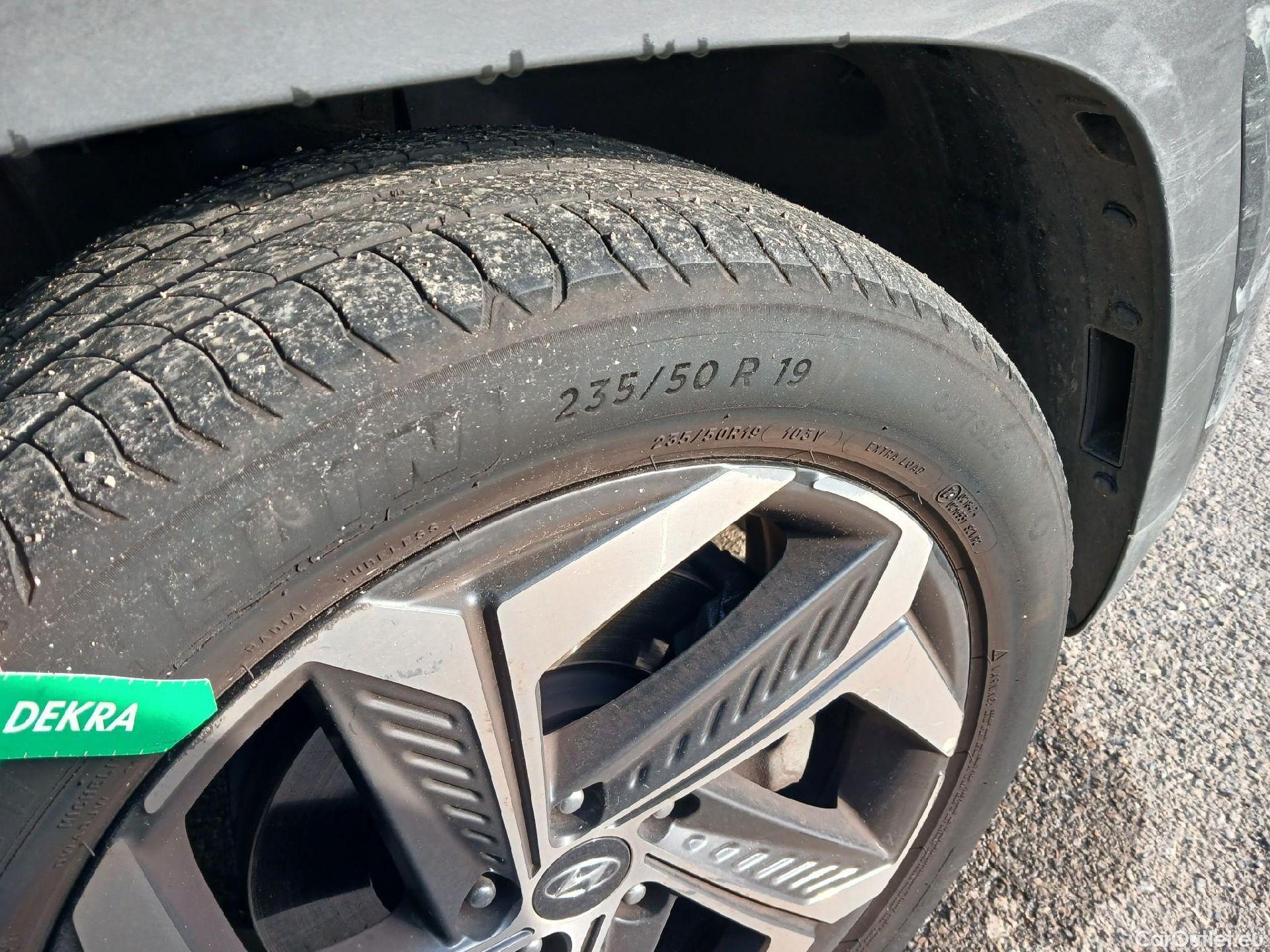  Hyundai  Tucson HYUNDAI  / 2020 / 5P / todoterreno 1.6 TGDI PHEV 195kW Style Auto 4x4 #30