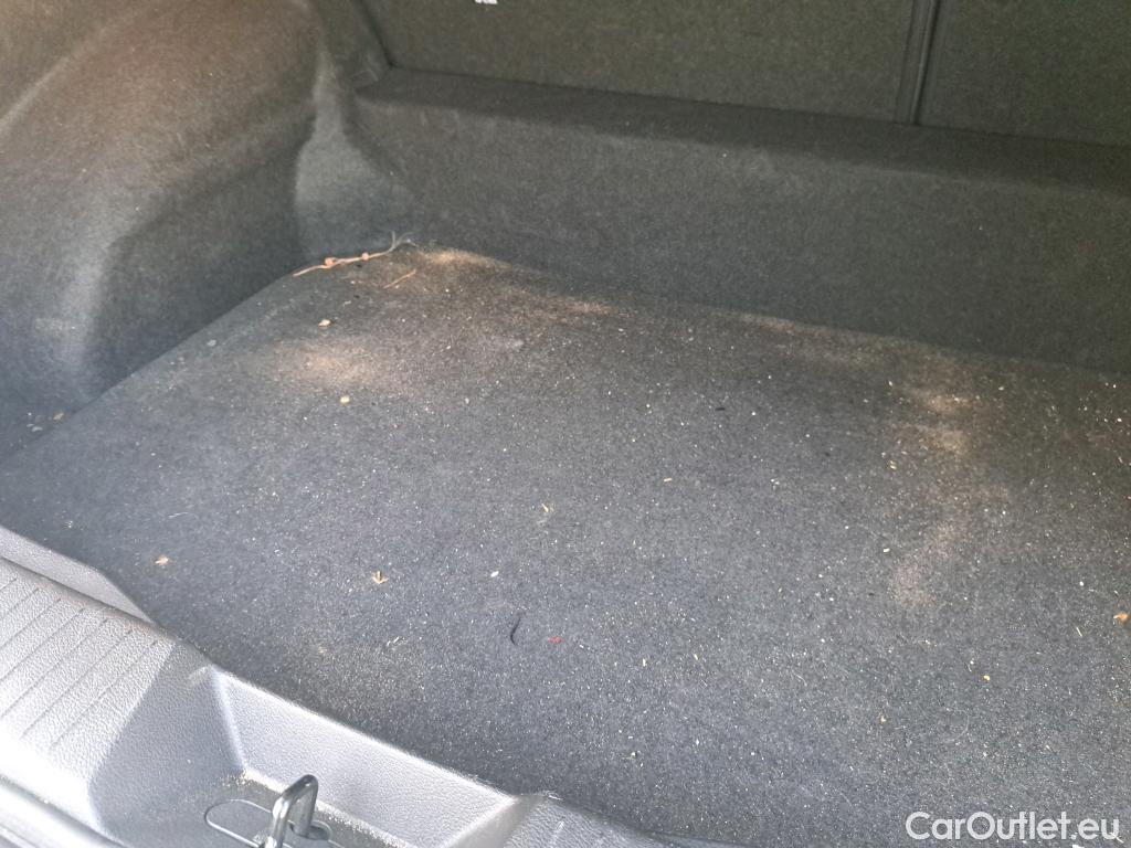  Nissan  Qashqai NISSAN  / 2021 / 5P / todoterreno DIG-T 116kW (158CV) mHEV Xtronic Acenta (AC2) #12