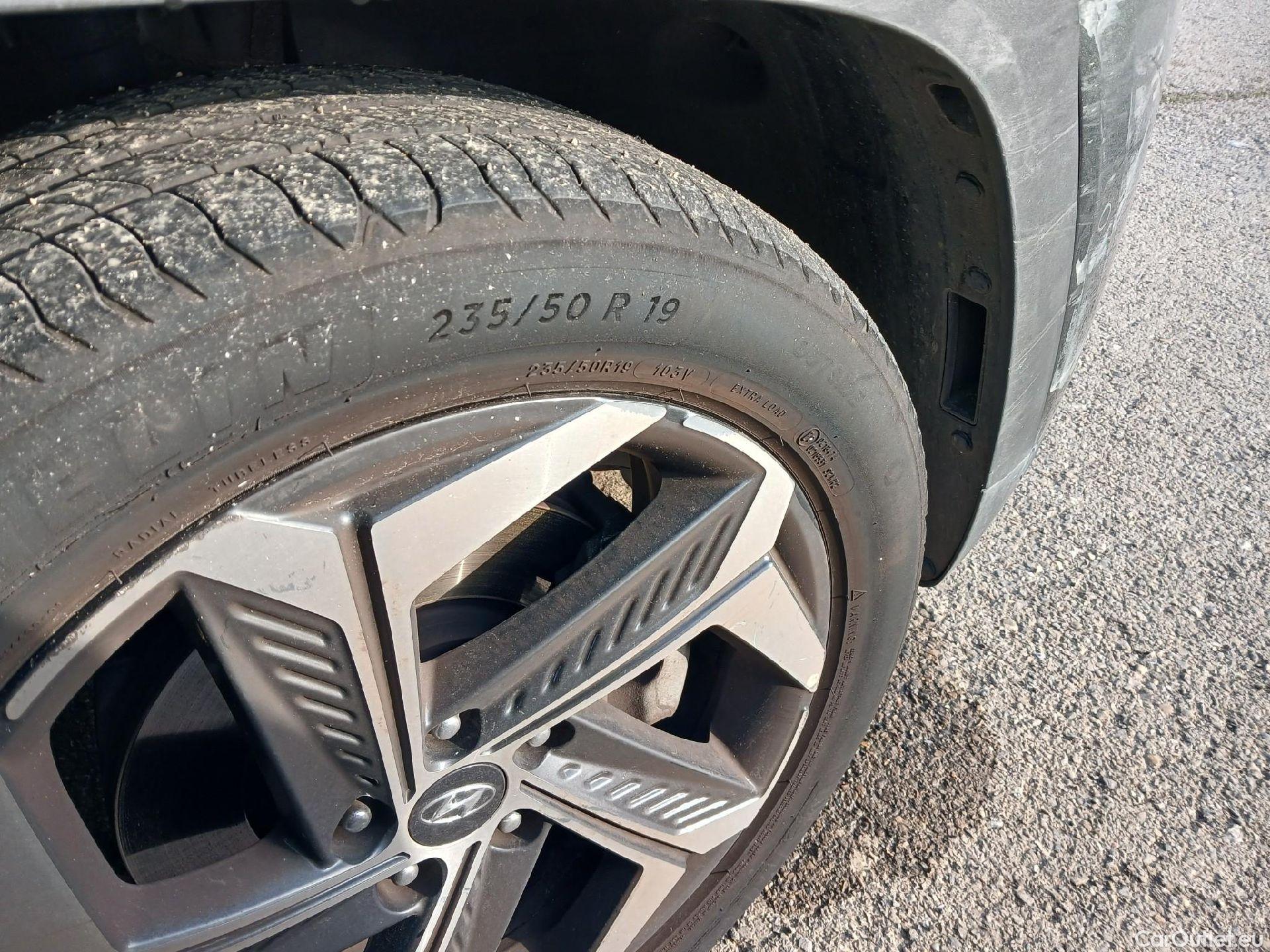  Hyundai  Tucson HYUNDAI  / 2020 / 5P / todoterreno 1.6 TGDI PHEV 195kW Style Auto 4x4 #29