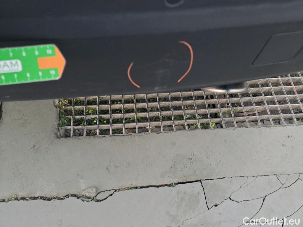  Peugeot  2008 PEUGEOT  / 2019 / 5P / todoterreno Active BlueHDI 81kW (110CV) #15