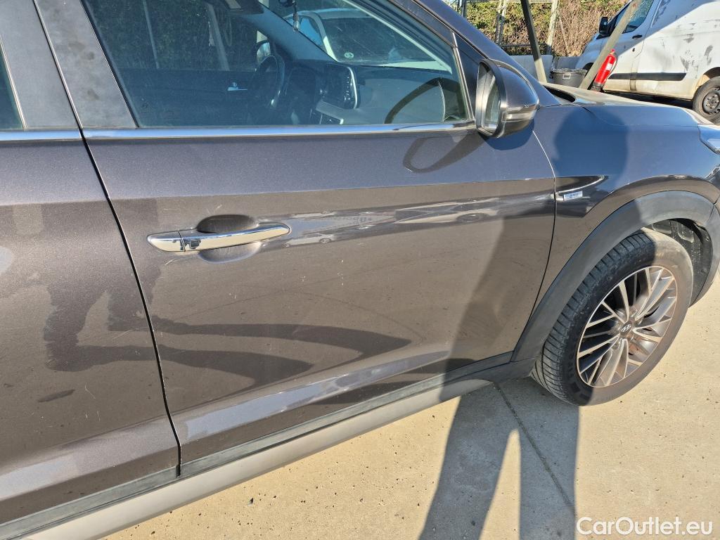  Hyundai  Tucson HYUNDAI  / 2018 / 5P / todoterreno  CRDI 1.6 116CV 48V 4X2 TECNO #9