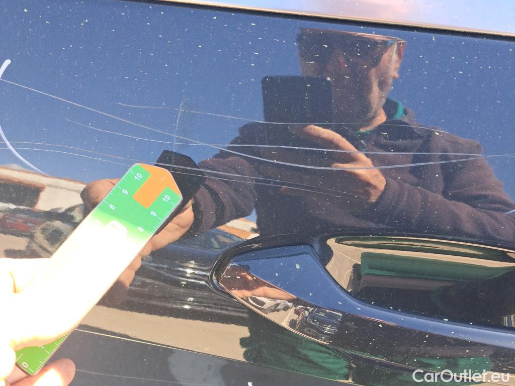  KIA  Sportage KIA  / 2022 / 5P / todoterreno 1.6 T-GDi MHEV 118kW (160CV) Drive 17