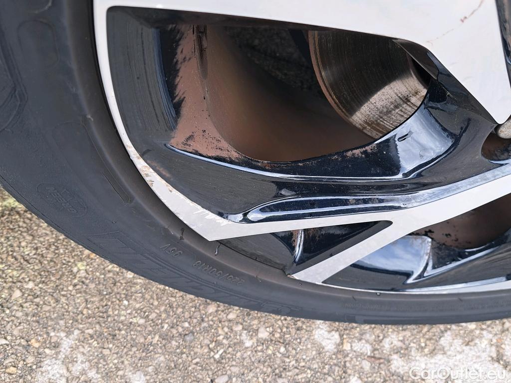  Toyota  C-HR TOYOTA  / 2019 / 5P / todoterreno 1.8 125H Advance #10