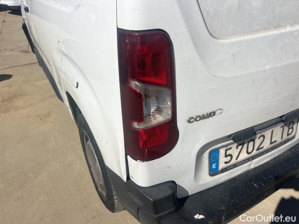  Opel  Combo OPEL  / 2018 / 3P / furgón derivado de turismo 1.5 TD 75kW (100CV) Express L H1 650kg #15