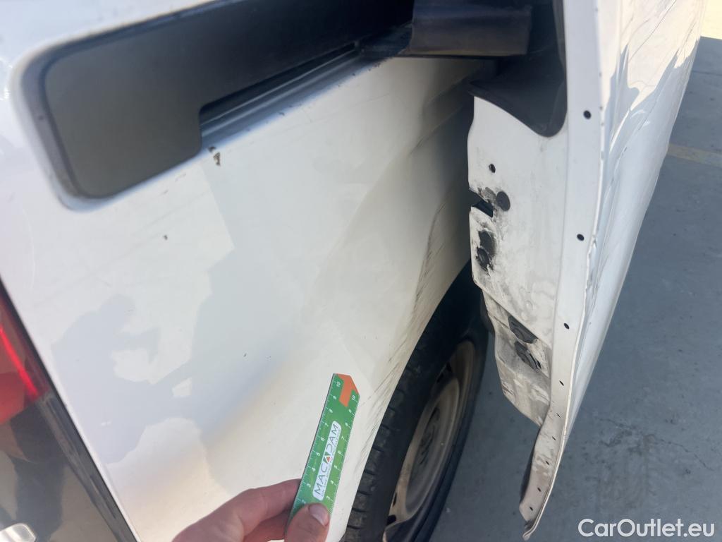  Opel  Combo OPEL  / 2018 / 3P / furgón derivado de turismo 1.5 TD 75kW (100CV) Express L H1 650kg #12