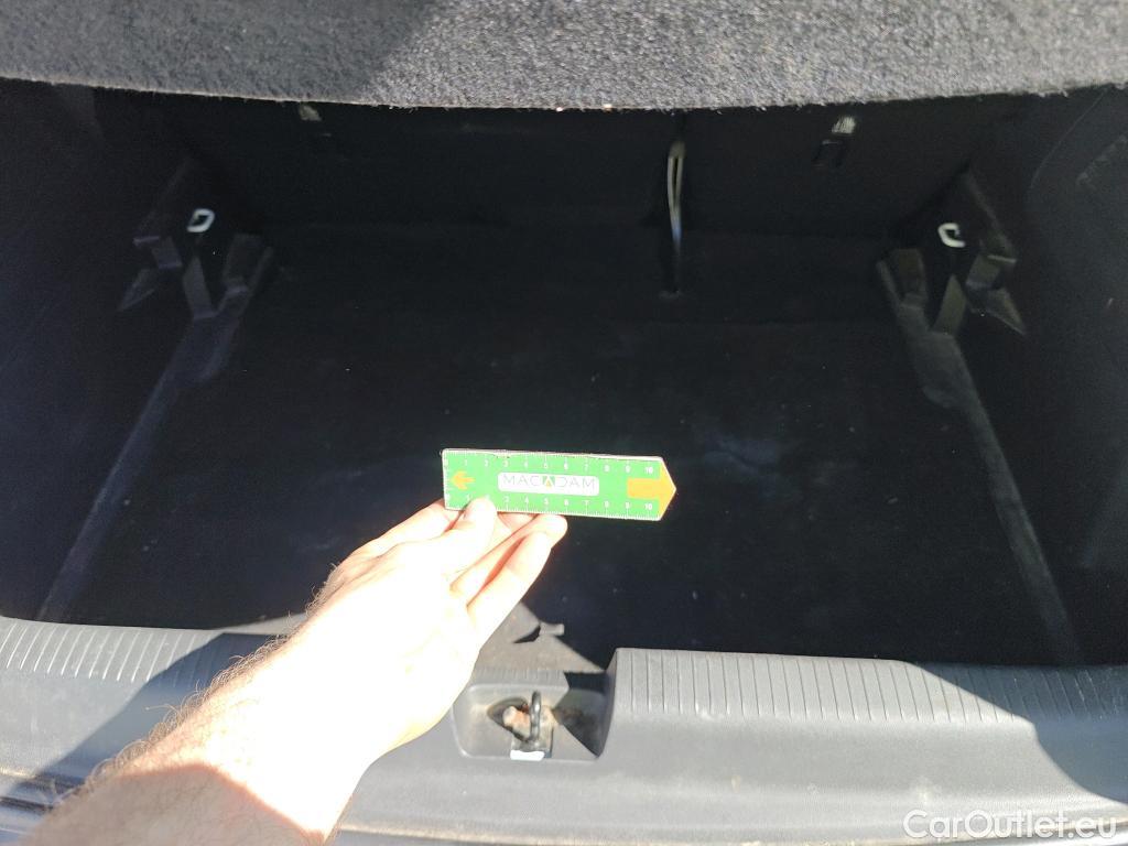  Opel  Crossland  X GS Line 1.2 Turbo 110CV MT6 E6d #8