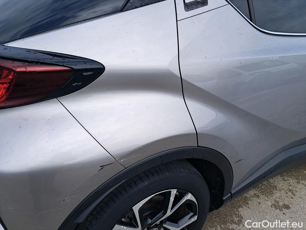  Toyota  C-HR TOYOTA  / 2019 / 5P / todoterreno 1.8 125H Advance #17