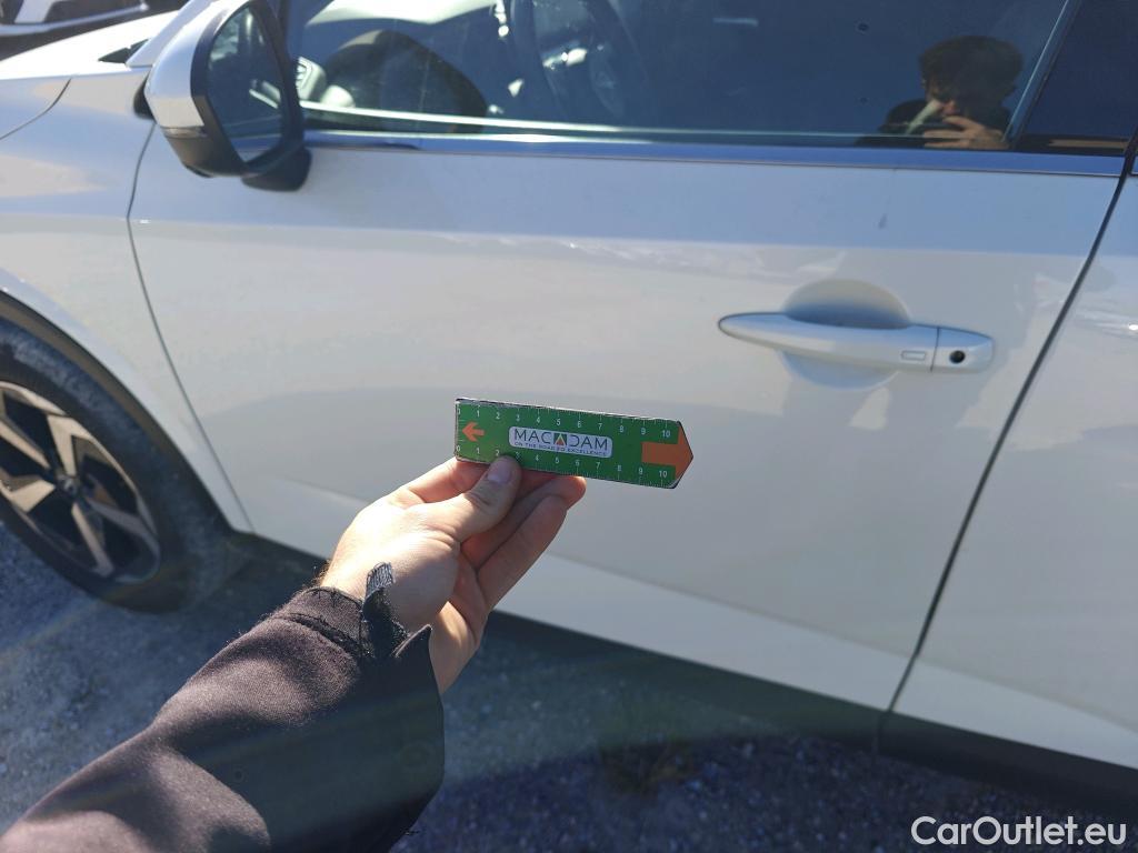  Nissan  Qashqai NISSAN  / 2021 / 5P / todoterreno DIG-T 103kW N-Connecta (AC2) #5