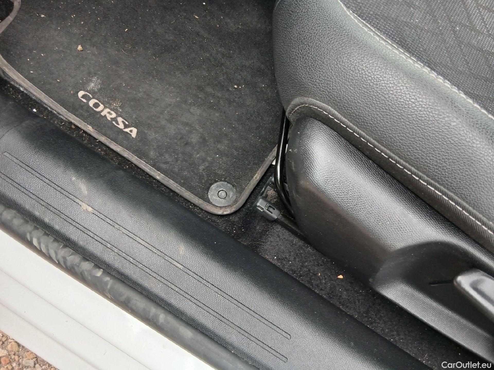  Opel  Corsa OPEL  1.2T XHL 74kW (100CV) Elegance (CX2) #1