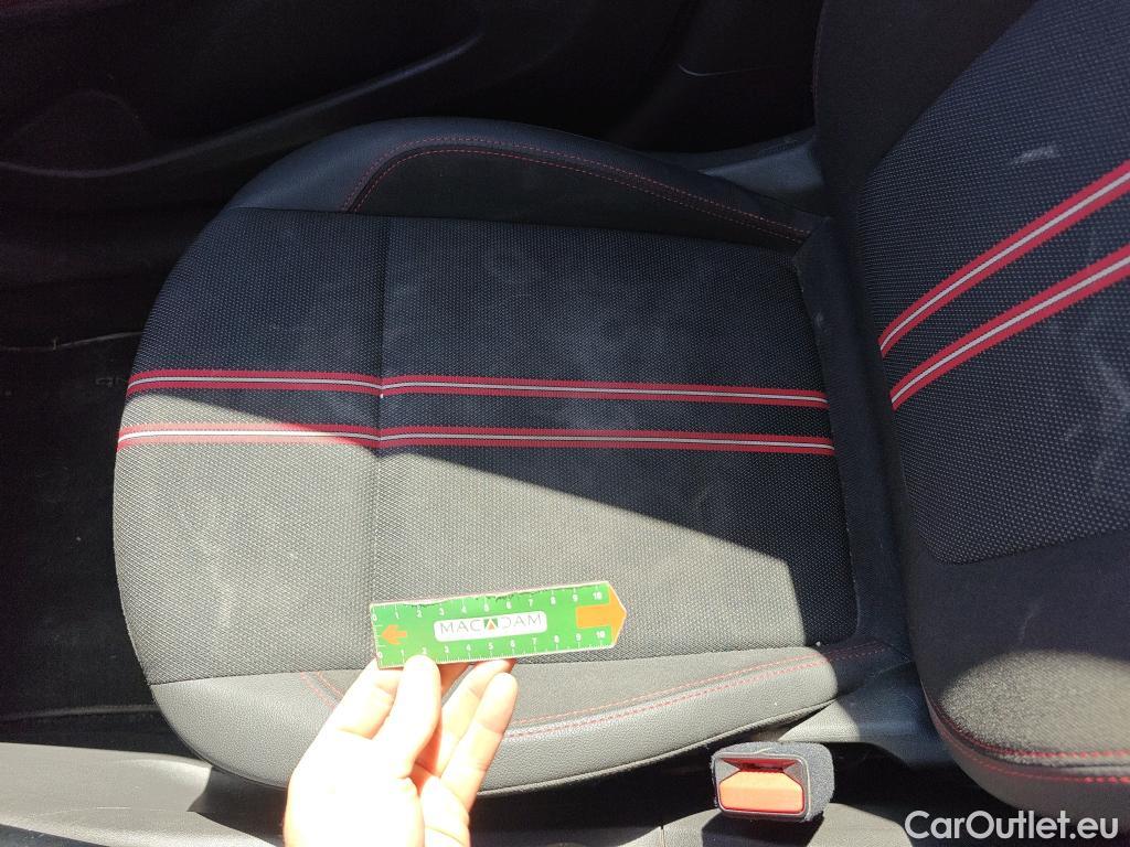  Opel  Crossland  X GS Line 1.2 Turbo 110CV MT6 E6d #23