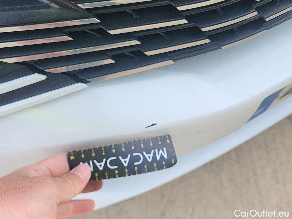  Peugeot  3008 PEUGEOT  / 2020 / 5P / todoterreno 1.5 BlueHDi 96kW S&S Allure Pack EAT8 #30