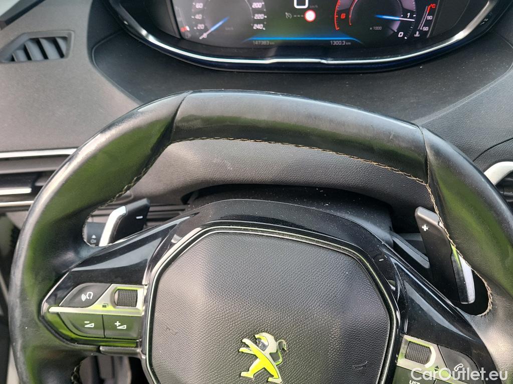  Peugeot  3008 PEUGEOT  / 2020 / 5P / todoterreno 1.5 BlueHDi 96kW S&S Allure Pack EAT8 #1