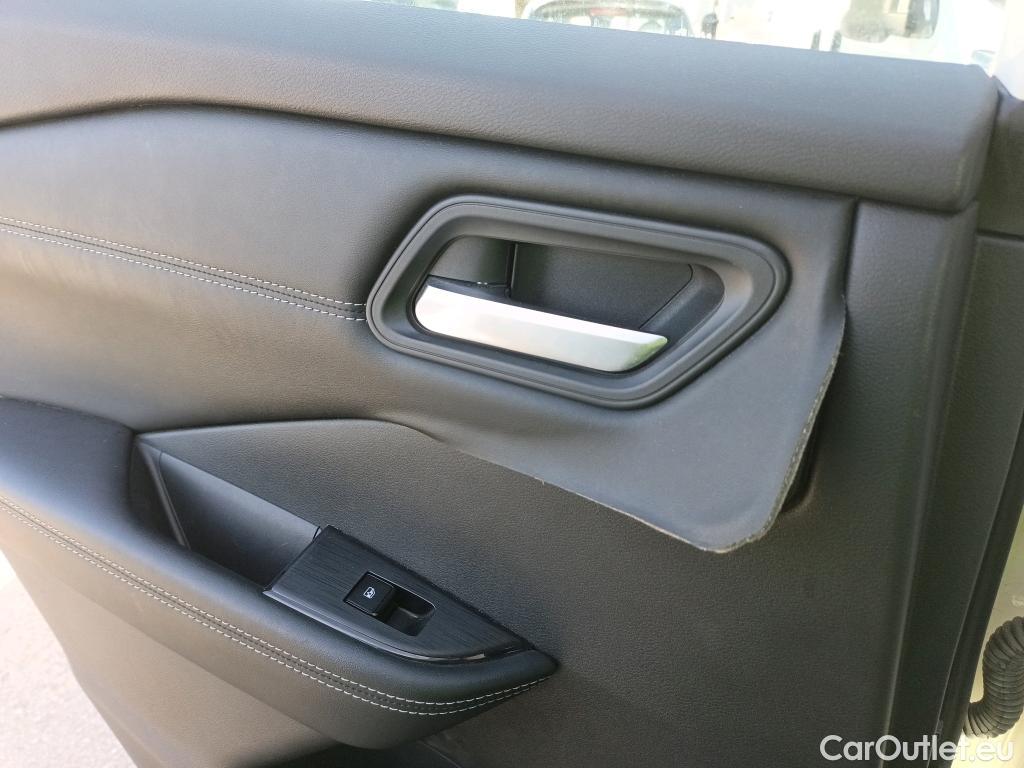  Nissan  Qashqai NISSAN  / 2021 / 5P / todoterreno DIG-T 116kW (158CV) mHEV Xtronic Acenta (AC2) #18