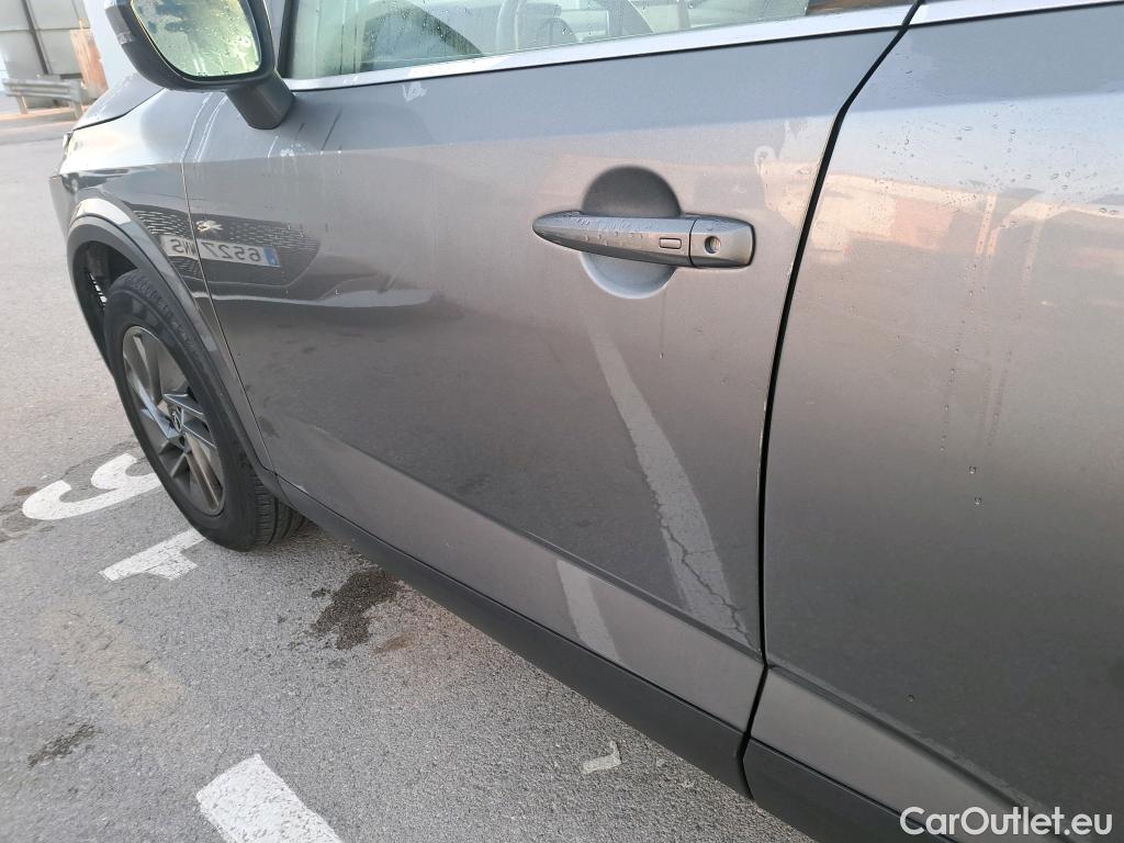  Nissan  Qashqai NISSAN  / 2021 / 5P / todoterreno DIG-T 116kW (158CV) mHEV Xtronic Acenta (AC4) #1