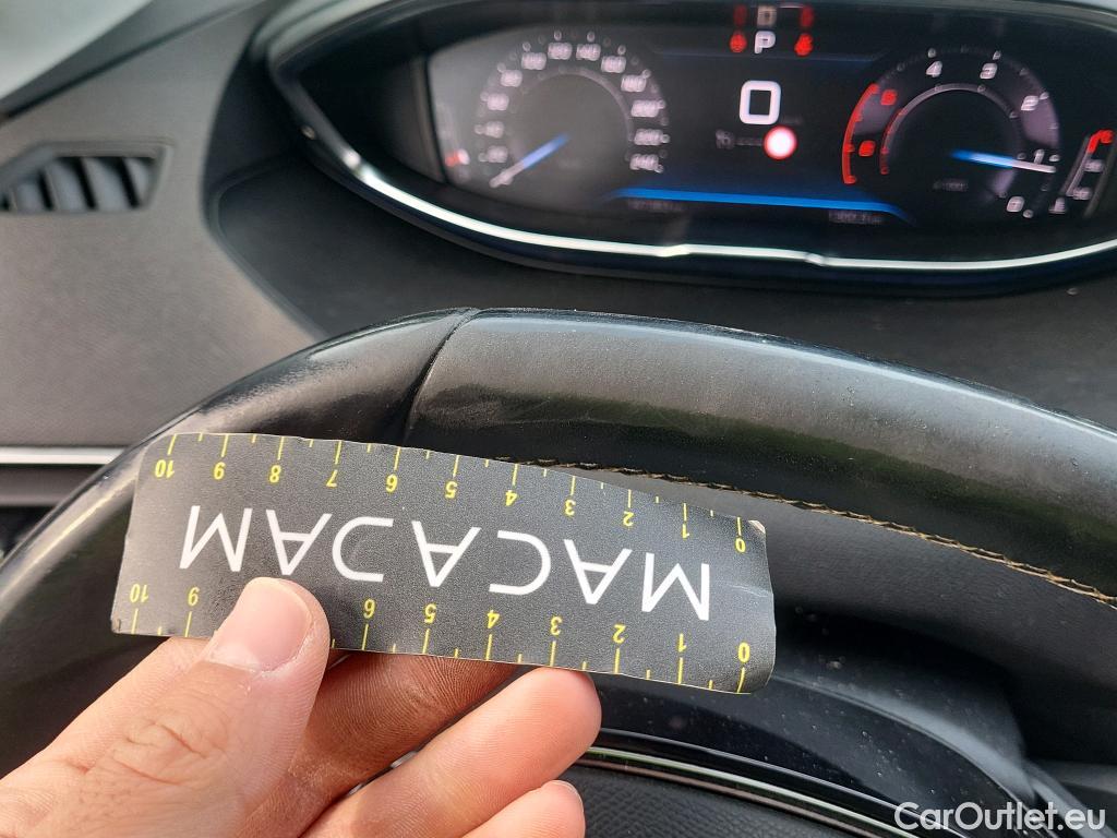  Peugeot  3008 PEUGEOT  / 2020 / 5P / todoterreno 1.5 BlueHDi 96kW S&S Allure Pack EAT8 #2