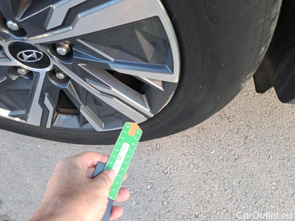  Hyundai  Tucson HYUNDAI  / 2020 / 5P / todoterreno 1.6 CRDI 100kW (136CV) 48V Maxx DCT #8