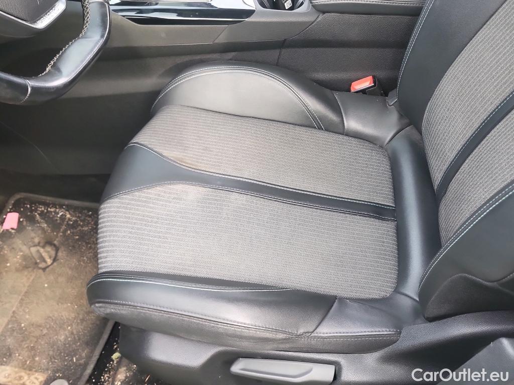  Peugeot  3008 PEUGEOT  / 2020 / 5P / todoterreno 1.5 BlueHDi 96kW S&S Allure Pack EAT8 #12